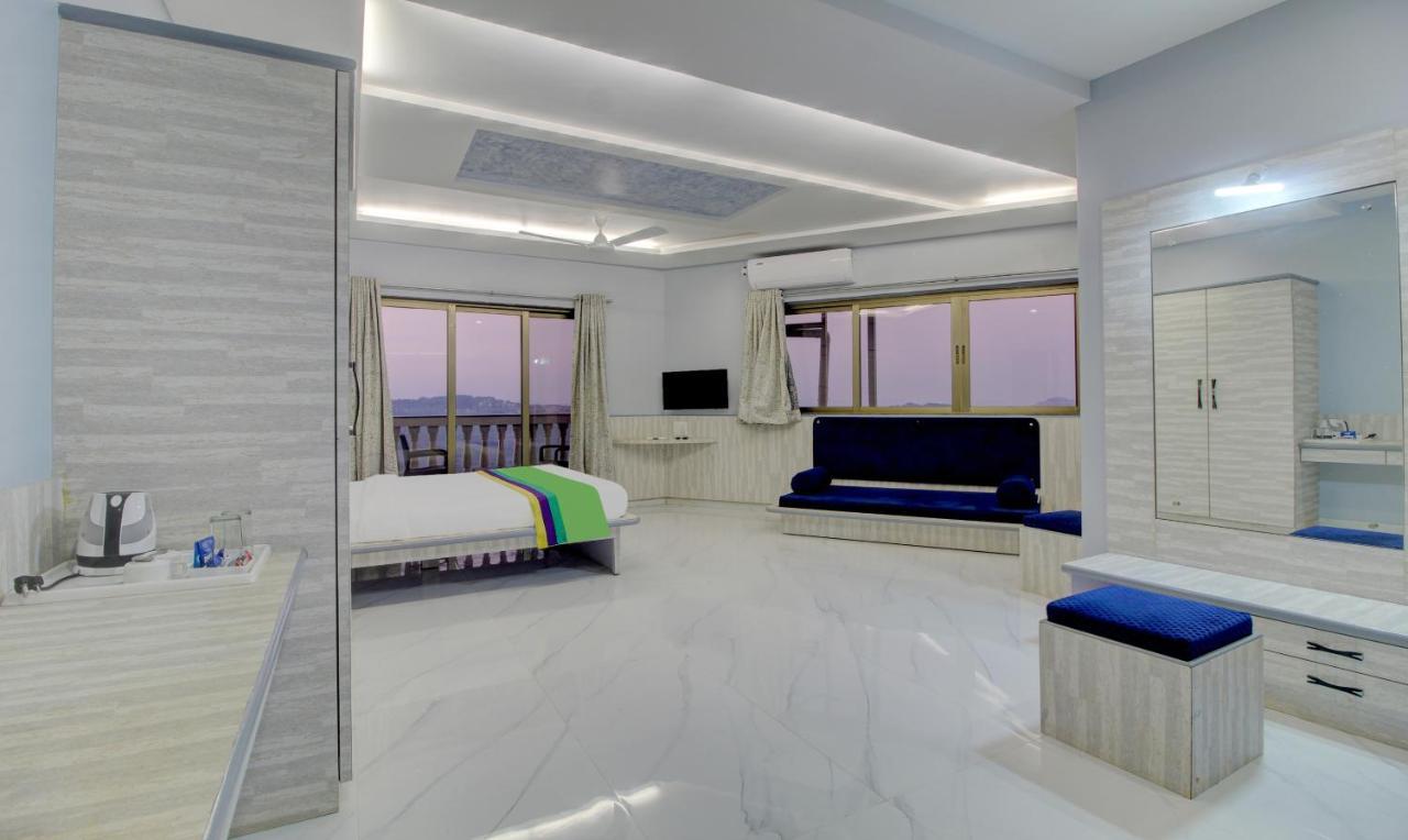 Treebo Jeevan Village Panchgani Exterior photo